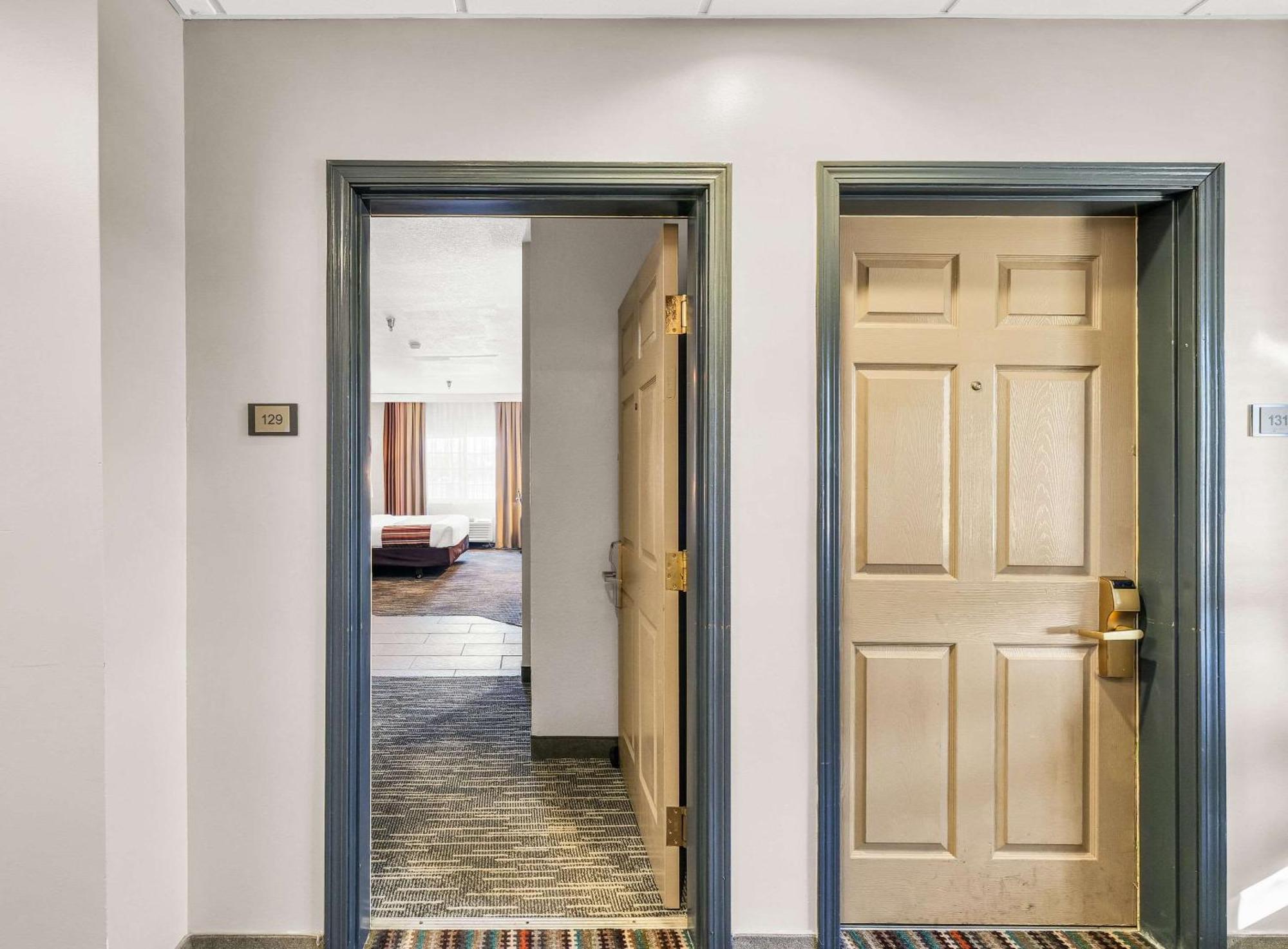 Country Inn & Suites By Radisson, Decatur, Il Dış mekan fotoğraf