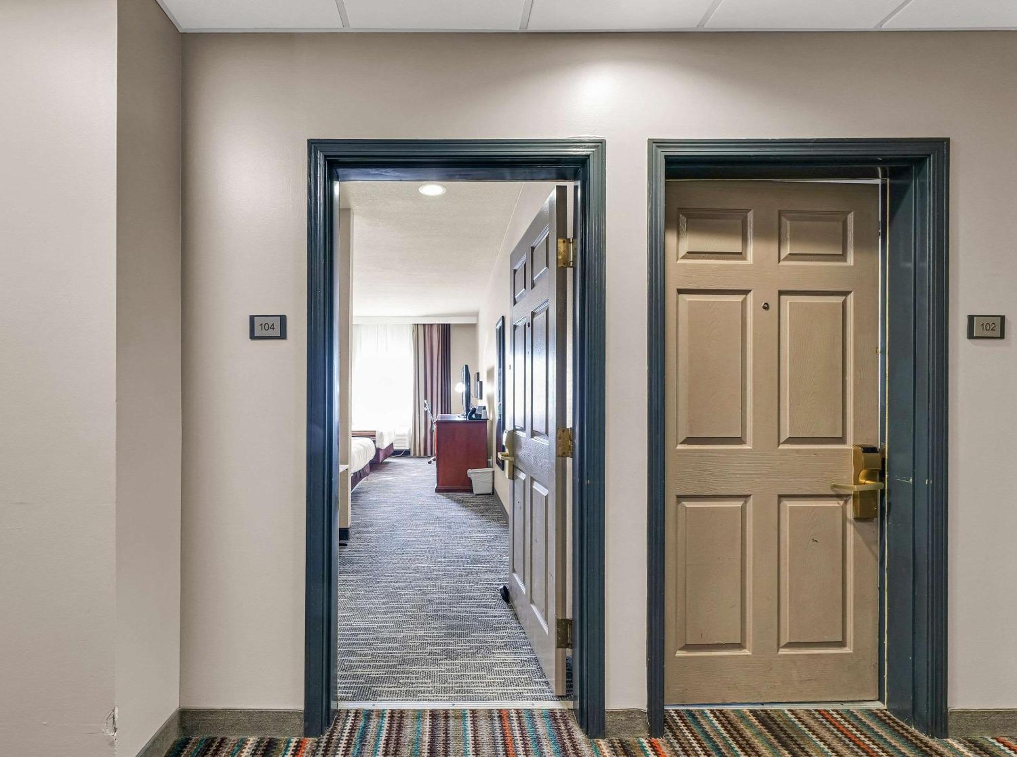 Country Inn & Suites By Radisson, Decatur, Il Dış mekan fotoğraf